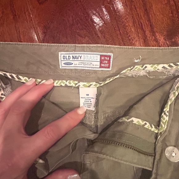 Old Navy woman's size 10 Tan/Olive Cargo chic mini Skirts Y2K sporty/neutral - Picture 6 of 8